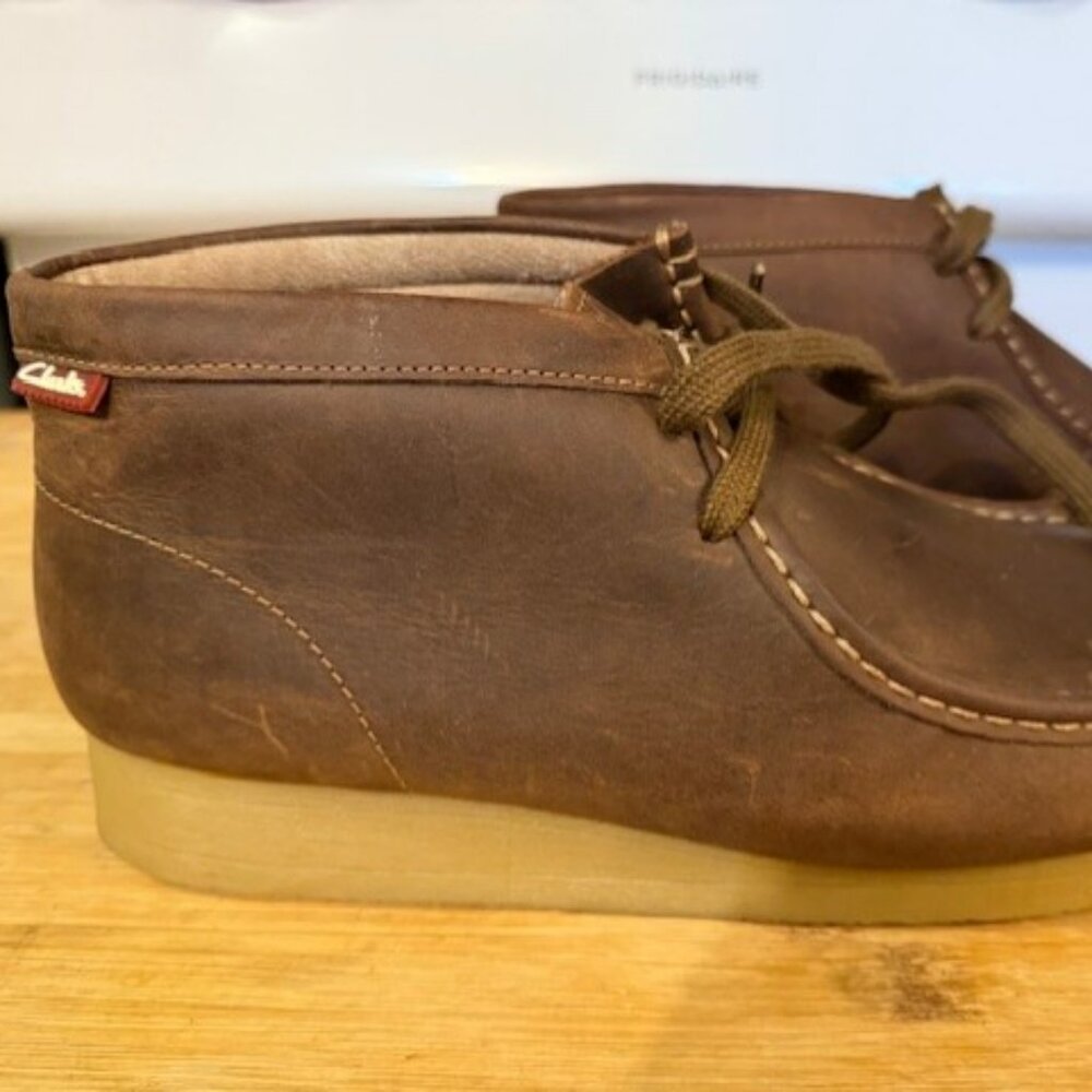 Clarks Men's Stinson Hi Chukka Boot Brown Oiled Leather – Wallabees - Picture 9 of 16